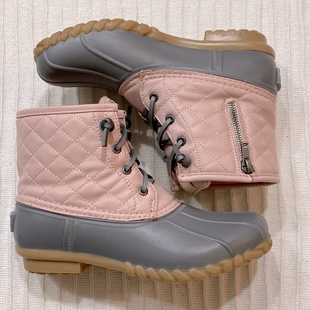 Nautica Dorsay Waterproof Saltwater Duck Boots Gray Grey Pink Quilted size 7